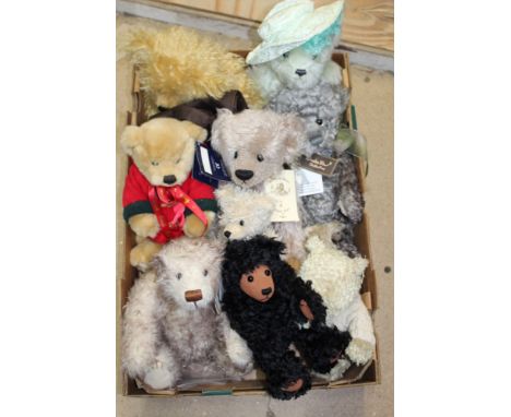 Selection of Teddy Bears - including Steiff, Harrods and other artist bears