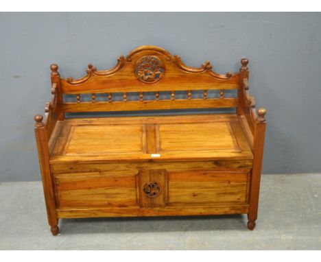 Eastern hardwood bench 