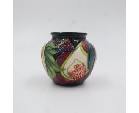 Moorcroft vase in the Queens Choice pattern, 2000, no cracks or chips, H: 80 mm. UK P&amp;P Group 1 (£16+VAT for the first lo