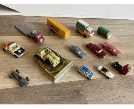 Quantity of vintage playworn vehicles
384
Playworn condition, no returns or refunds available on these items. 