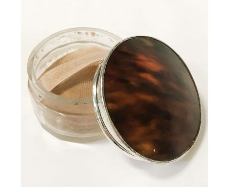 HM SILVER COMPACT