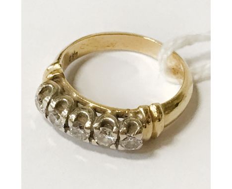 18CT GOLD 5 DIAMOND RING - SIZE K