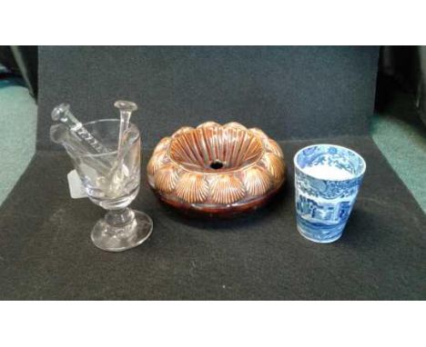 Mixed lot to include a spittoon, a Spode Italian beaker, a rummer and four swizzle sticks. (7)