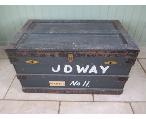 An early 1900's zinc lined wooden Campaign trunk, 52cm tall x 92cm x 54cm 