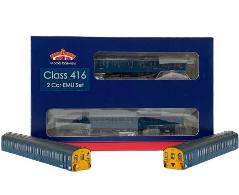 Bachmann "OO" BR Southern Region 2 EPB (Class 416) two car set Bachmann 31-375 BR blue with full yellow ends two car 2 EPB se