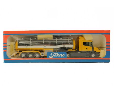 Tekno - Scania Tanker Boxed A 1:50 scale American Tanker No. 1594317 in very good condition in box of issue.