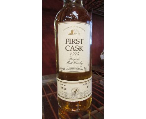 Linkwood 1974 27 year old First Cask Speyside Malt Whisky, distilled 31st may 1974, Cask No. 8435, Bottle No.8

