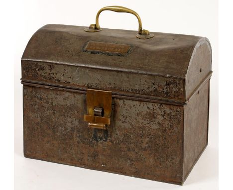 A VICTORIAN TINPLATE TRUNK WITH BRASS HASP, HANDLE AND TABLET, STAMPED IN PRINTERS TYPE&nbsp; G BROUGHTON NEW ENGLAND, 33CM L