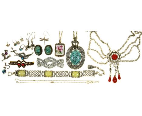 MISCELLANEOUS SILVER AND COSTUME JEWELLERY, TO INCLUDE TURQUOISE PENDANT AND EARRINGS, ETC,  