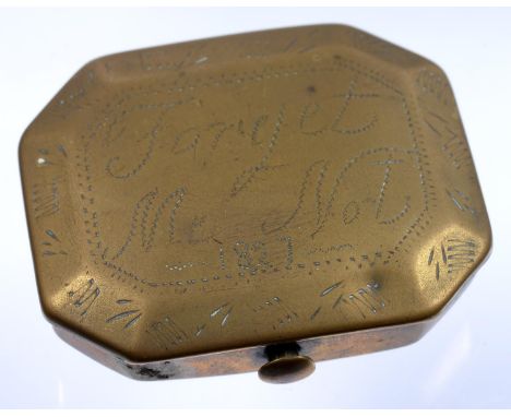AN ENGLISH SHEET BRASS SNUFF BOX, THE LID PRICKED Forget Me Not AND DATED 1827, 6CM L  