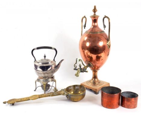 AN EARLY 19TH CENTURY COPPER AND BRASS OVOID TEA URN AND COVER 56CM H AN EPNS TEA KETTLE TWO EARLY 20TH CENTURY PLAIN CYLINDR