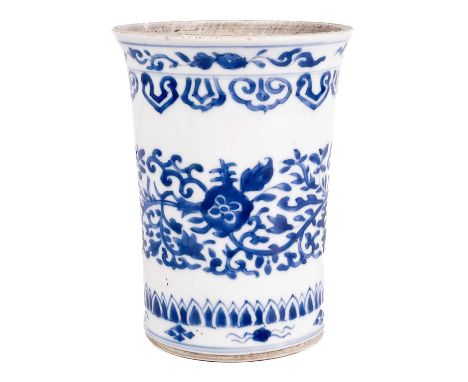 A Chinese blue and white porcelain jar, late Kangxi, early 18th century. Lacking cover, with flared rim and decorated with sc