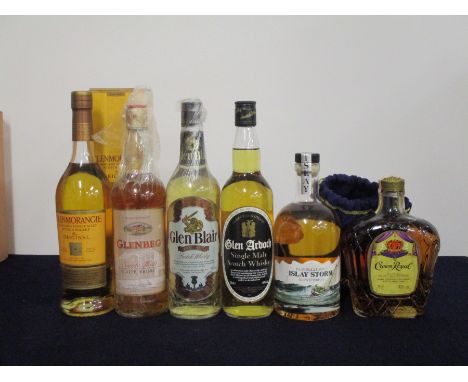 1 70-cl bt Glenmorangie The Original 10 YO Single Malt Scotch Whisky oc 1 70-cl bt Glenbeg Single Malt Scotch Whisky 1 70- cl