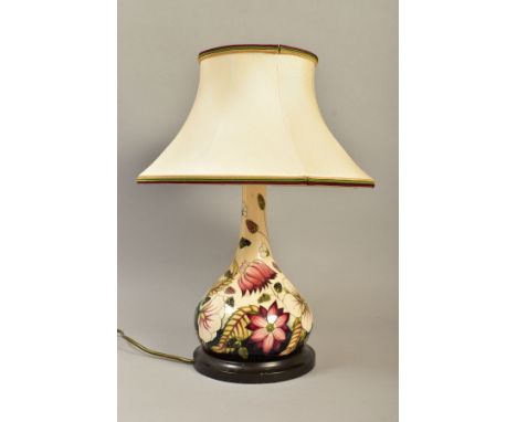 A MOORCROFT TABLE LAMP ON STAND with original Moorcroft lamp shade, designed by Alicia Amison, height of stand 50cm (includin