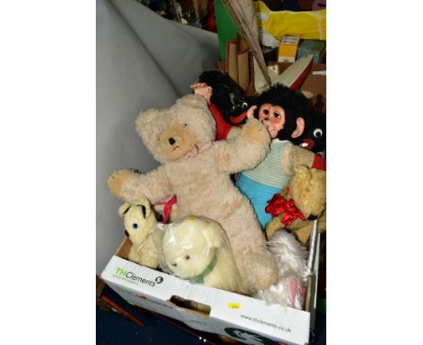 A QUANTITY OF ASSORTED TOYS, to include Wendy Boston Bear, Merrythought and Chad Valley gollies, a collection of costume and 