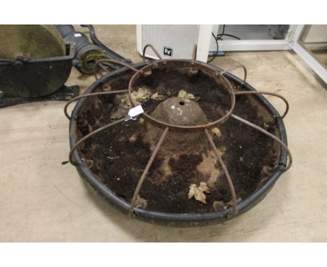 Vintage cast iron circular pig feeding trough, diameter 85 cm
