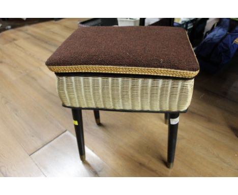 Vintage sewing basket/stool