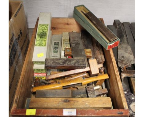 Box of boxed vintage files, scribes etc. 