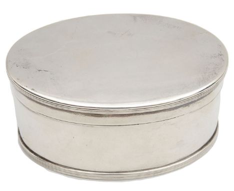 A George V silver biscuit box,London, 1914, makers mark for the Sussex Goldsmiths and Silversmiths co., of plain oval form wi