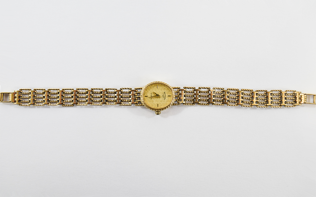 Rotary Quartz Ladies 9ct Gold Case Wrist Watch, with Attached Integral 9ct Gold Bracelet. Fully Rotary Quartz Ladies 9ct Gold Case Wrist Watch, with Attached Integral 9ct Gold Bracelet. Fully