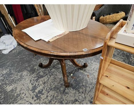 A Victorian rosewood oval breakfast table By William Wilkinson Ludgate hill London