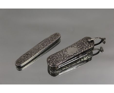TWO HALLMARKED SILVER SMALL POCKET KNIVES