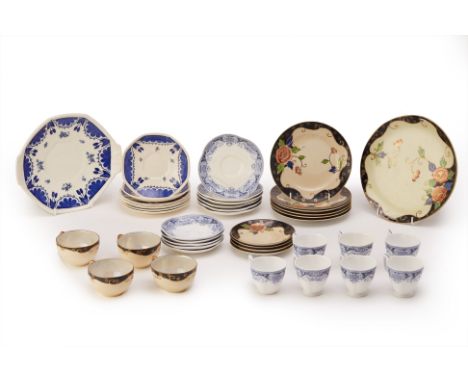 A GROUP OF VARIOUS CERAMICS
Comprising:
A NOVELTIC TEA SET 
6 cups, 4 saucers, 6 dessert plates, and one dish

A GROUP OF ROY