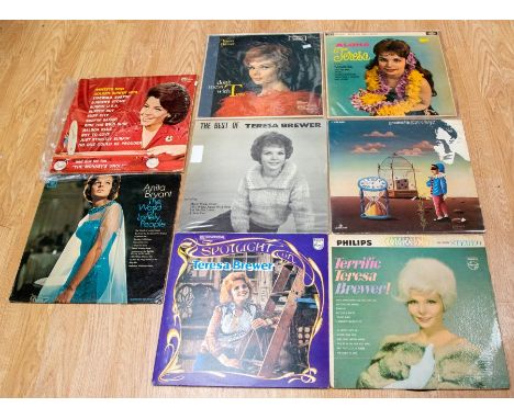 VINYL LP RECORDS Female Artists mostly from the 70s and 80s. Ella Fitzgerald, Dusty Springfield, Marianne Faithfull, Nancy Si