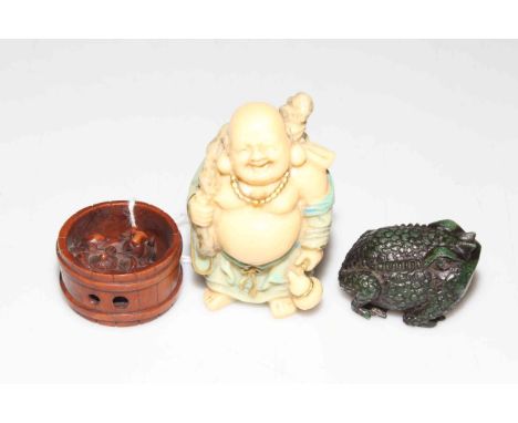 Netsuke toad, mouse and a small Buddha.