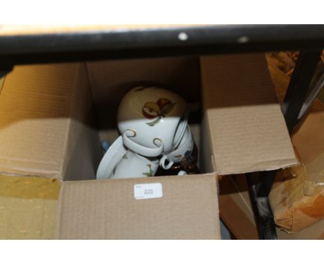 Box of Wedgwood 'Jasper', copper lustre & Royal Worcester 'Evesham'
