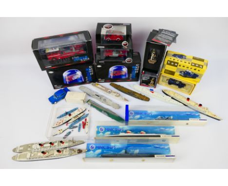 Corgi - Vanguard - Triang  - Matchbox an assorted collection of boxed and unboxed models of various scales. Boxed items inclu