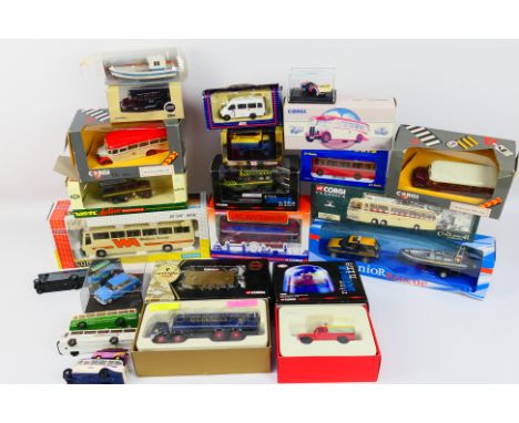Joal - Corgi - Oxford Diecast - Others - A collection of predominately boxed diecast model vehicles in various scales. Lot in