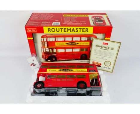 Sun Star - A boxed Sun Star #2902 Limited Edition 1:24 scale RM254-VLT 'The Standard Routemaster'. The model appears to be in
