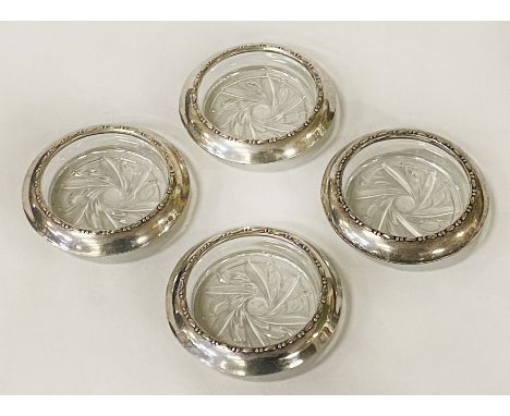 SET OF 4 SILVER &amp; GLASS COASTERS