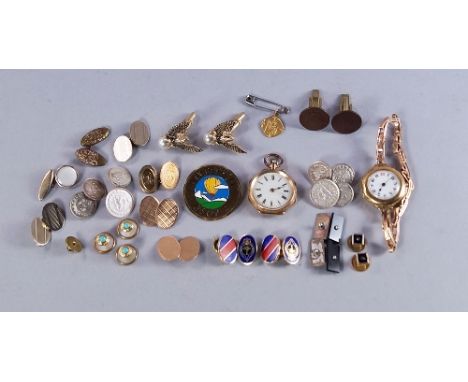 A collection of jewellery to include an 18ct gold cased ladies wrist watch, fitted with later yellow metal expandable strap, 