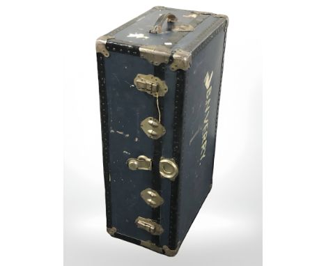 An early 20th century luggage trunk, width 91 cm.