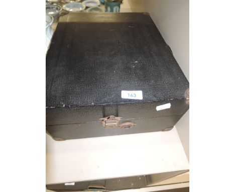 A vintage gramophone, unlabelled, of smaller proportions (sold as untested collectors item)