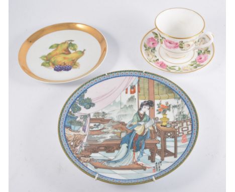 Three boxes of table and decorative china and ceramics, including Royal Worcester, Royal Garden pattern tableware.