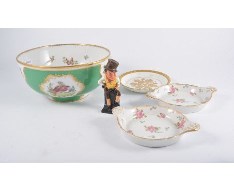Doulton Dickens figure, 'Sam Weller', 11cm, bowls and trinket dishes, etc.(6)