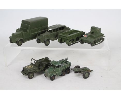 Dinky - Matchbox - A collection of 7 x vintage Military vehicles, Jeep 1946-47 with solid steering wheel # 153a, 6 Wheeled Co