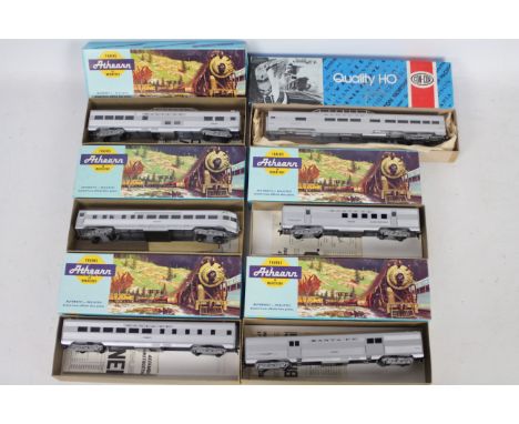 Athearn - Con-Cor - 6 x boxed HO Gauge Coaches in Santa Fe livery including Diner Car # 1791, Observation Car # 1830, Vista D