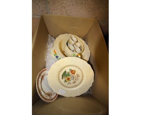 Doulton D5968 part tea service and five Doulton egg cups