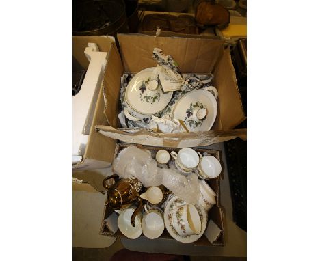 2 boxes of tea services, Royal Doulton, Royal Albert &amp; Grays Pottery