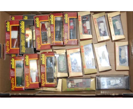 One box containing a quantity of Solido and Brumm boxed diecasts to include a De Large D8 1938 saloon, a Topolino Fiat 500 ho