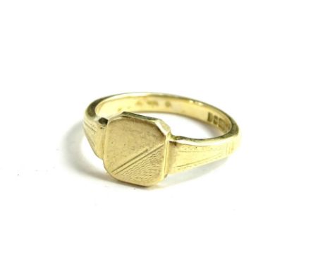A 9ct gold signet ring, with small square shield part engine turned design and splayed shoulders, ring size N½, 3.9g.  