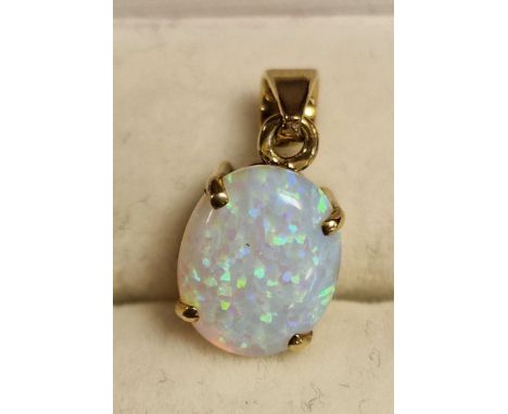 9ct Gold &amp; Opal Pendant 1.55g 