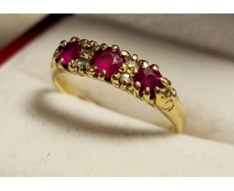 14ct Gold, Ruby &amp; Diamond Trilogy Ring, size L &amp; 3.1g