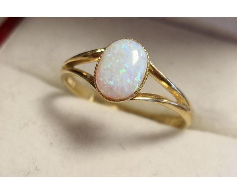 9ct Gold &amp; Opal Dress Ring, size O