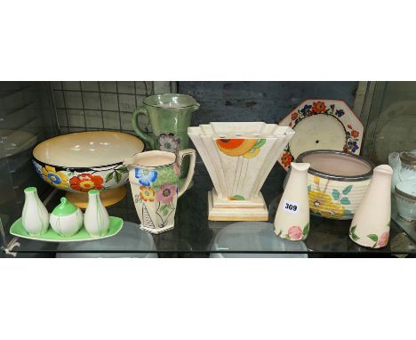 SHELF OF 1930S DECORA POTTERY ANGULAR VASE, CONDIMENT SET AND JUGS 