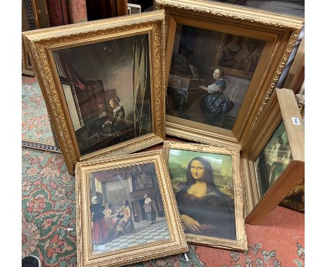 SELECTION OF FIVE OLD MASTER PRINTS OF FAMOUS PAINTING IN GILDED FRAMES INC. VERMEER, DA VINCI AND OTHERS